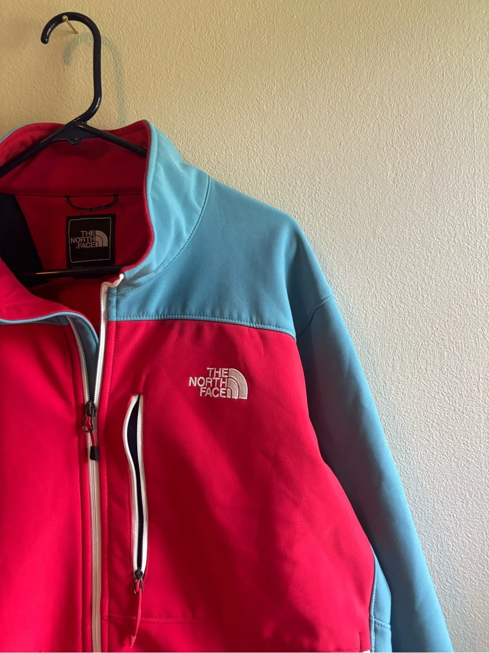 The North Face Men's Red and Light Blue Performance Softshell Jacket